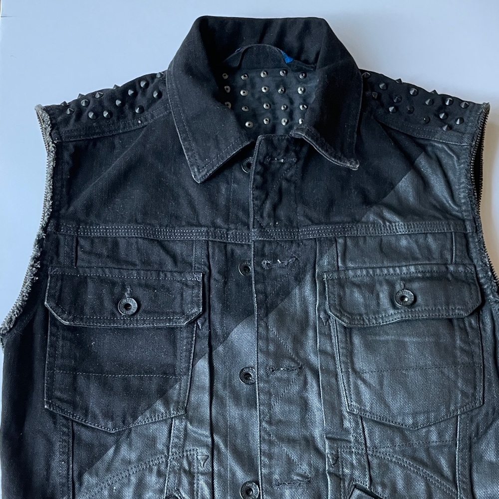 Guess Black Studded Denim Vest 🤘🎸